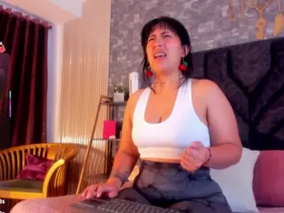Laura-Ks's Live Sex Cam Show