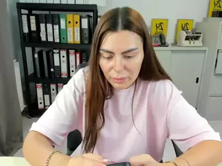 kilenyaPatrise's Live Sex Cam Show
