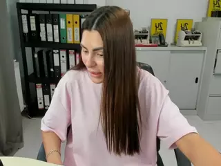 kilenyaPatrise's Live Sex Cam Show