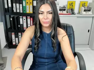 kilenyaPatrise's Live Sex Cam Show