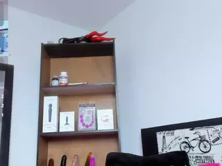 moon26's Live Sex Cam Show