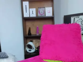 moon26's Live Sex Cam Show