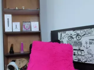 moon26's Live Sex Cam Show