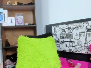 moon26's Live Sex Cam Show