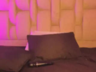 Emily's Live Sex Cam Show