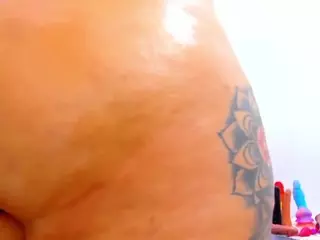 SEXY-BIGASS's Live Sex Cam Show
