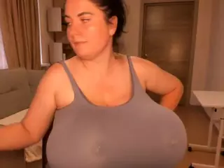 AlisiaParril's Live Sex Cam Show