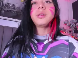 dianekitty's Live Sex Cam Show