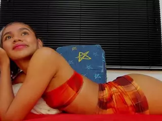 Rennata-S's Live Sex Cam Show