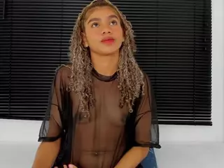 Rennata-S's Live Sex Cam Show