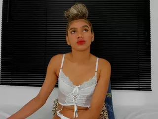 Rennata-S's Live Sex Cam Show