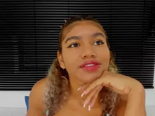 Rennata-S's Live Sex Cam Show