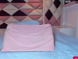 salome-lx's Live Sex Cam Show