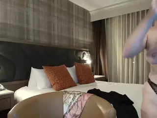 joneskali98's Live Sex Cam Show