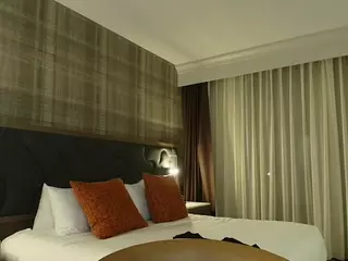 joneskali98's Live Sex Cam Show
