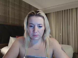 joneskali98's Live Sex Cam Show