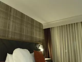 joneskali98's Live Sex Cam Show