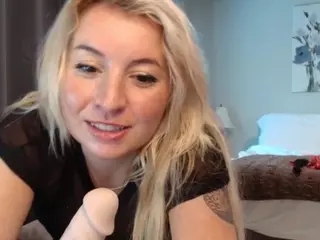 joneskali98's Live Sex Cam Show