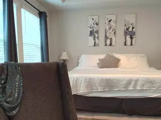 joneskali98's Live Sex Cam Show