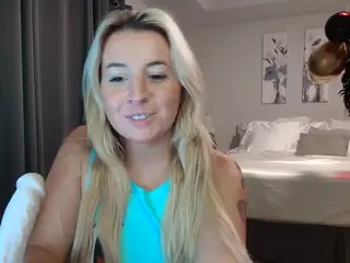 joneskali98's Live Sex Cam Show