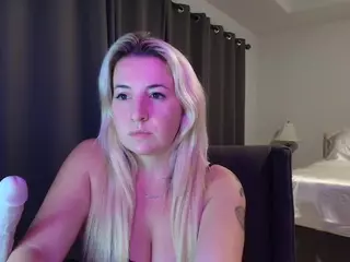 joneskali98's Live Sex Cam Show