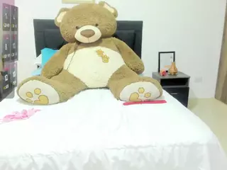 jade-obi's Live Sex Cam Show