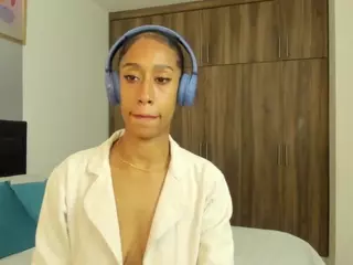 jade-obi's Live Sex Cam Show