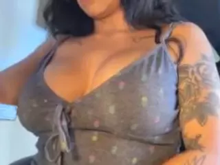 Victoria's Live Sex Cam Show