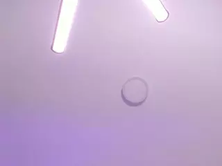 SARA SAENZ's Live Sex Cam Show