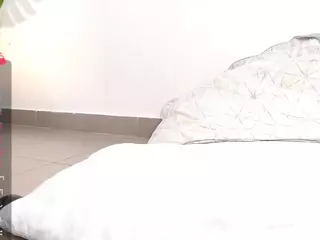 Sassy Girl's Live Sex Cam Show