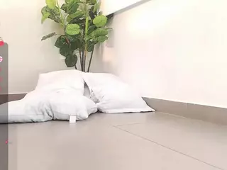 Sassy Girl's Live Sex Cam Show