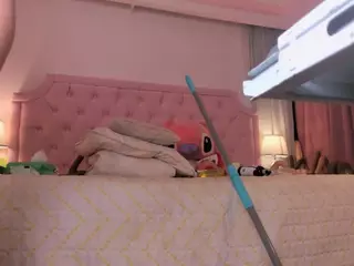 Valen Toro's Live Sex Cam Show