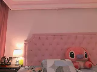 Valen Toro's Live Sex Cam Show