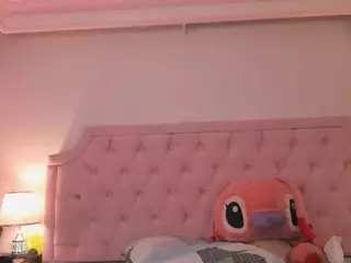 Valen Toro's Live Sex Cam Show