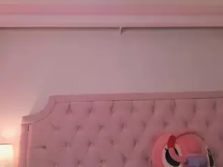 Valen Toro's Live Sex Cam Show