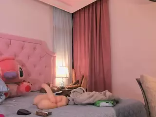 Valen Toro's Live Sex Cam Show