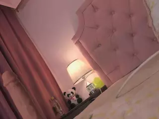 Valen Toro's Live Sex Cam Show
