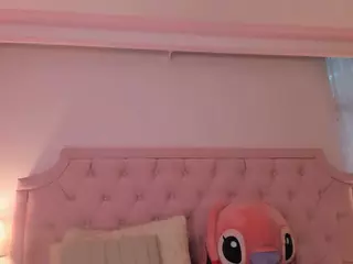 Valen Toro's Live Sex Cam Show