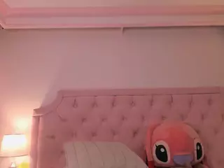 Valen Toro's Live Sex Cam Show