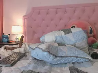 Valen Toro's Live Sex Cam Show