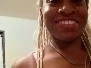 sunnymagicc's Live Sex Cam Show