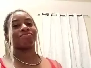 sunnymagicc's Live Sex Cam Show