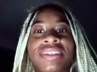 sunnymagicc's Live Sex Cam Show