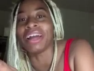 sunnymagicc's Live Sex Cam Show