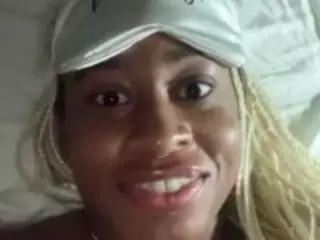 sunnymagicc's Live Sex Cam Show