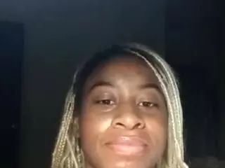 sunnymagicc's Live Sex Cam Show