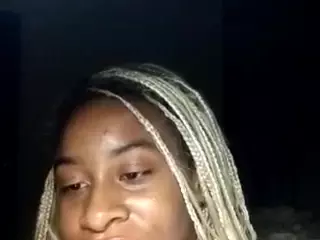 sunnymagicc's Live Sex Cam Show