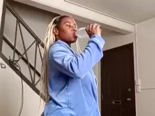 sunnymagicc's Live Sex Cam Show