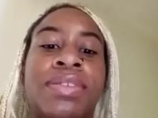 sunnymagicc's Live Sex Cam Show