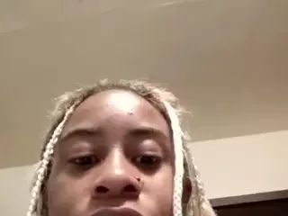 sunnymagicc's Live Sex Cam Show